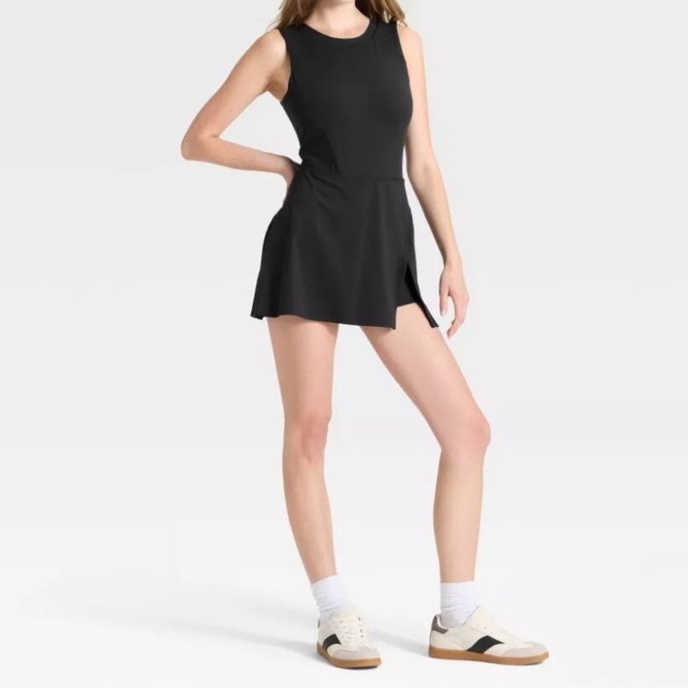 NWT JoyLab Game Day High Neck Low Back Active Skort Dress Size S